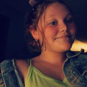 Meet your Posher, Evie